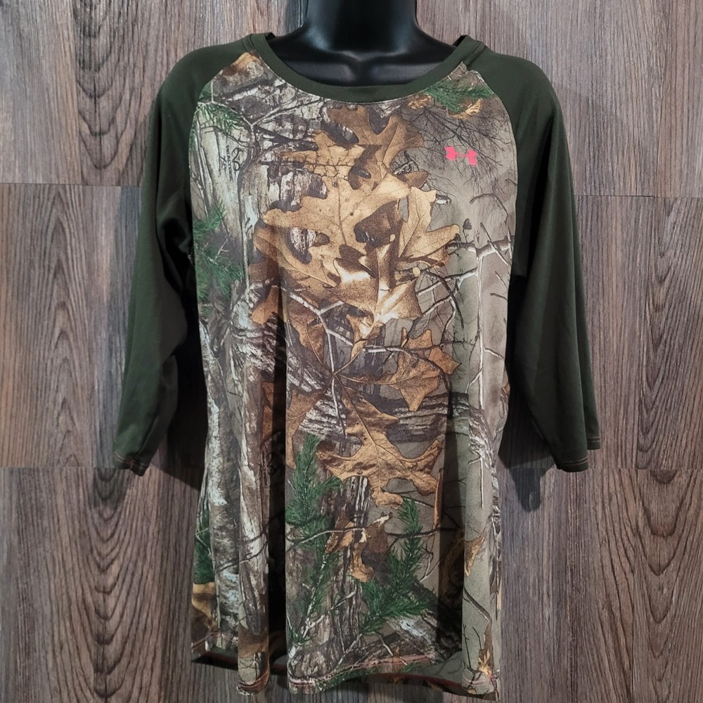Under Armour HeatGear Camo Shirt Women's Size XL Fitted 3/4 Slv Hunting Outdoors